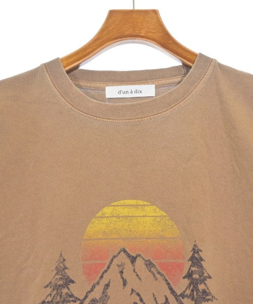 d'un a dix เสื้อยืด/เสื้อท็อปส์