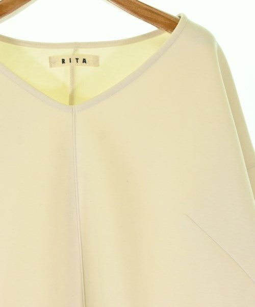 RITA JEANS TOKYO เสื้อยืด/เสื้อท็อปส์