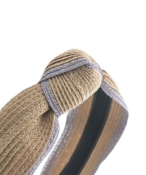 Jennifer Ouellette เครื่องประดับผม