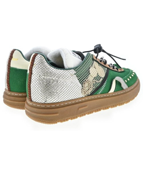 kolor รองเท้าผ้าใบ