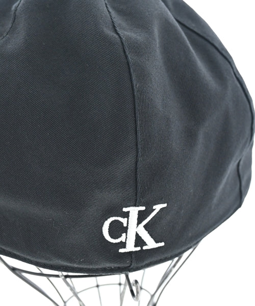 Calvin Klein Jeans หมวกล่าสัตว์