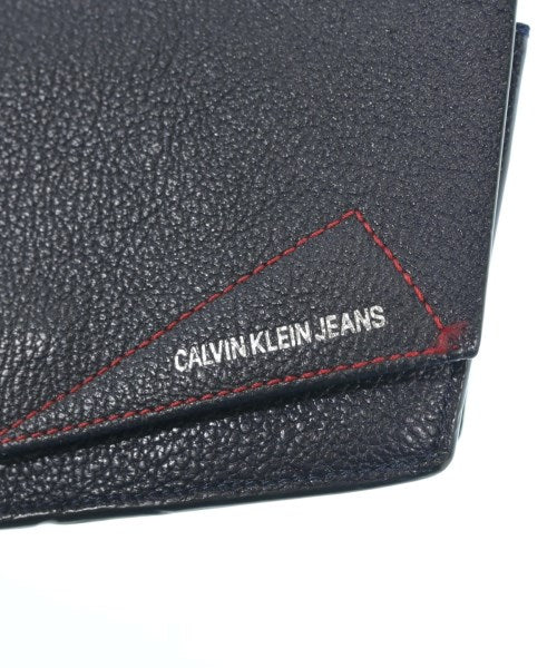 Calvin Klein Jeans กระเป๋าสะพาย