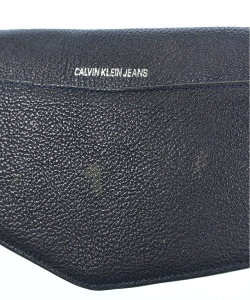 Calvin Klein Jeans กระเป๋าสะพาย