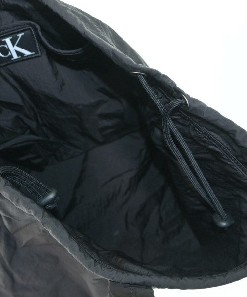 Calvin Klein Jeans กระเป๋าถือขนาดใหญ่