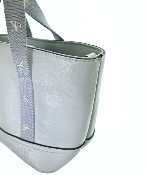 Calvin Klein Jeans กระเป๋าสะพาย