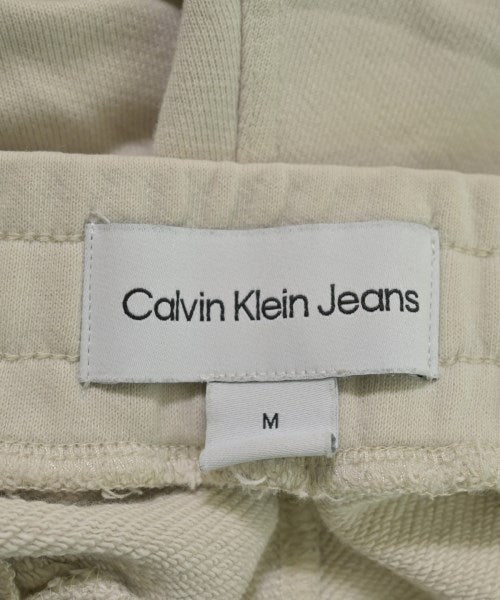 Calvin Klein Jeans กางเกงขาสั้น