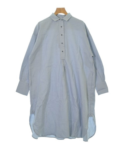 conges payes เดรสที่เป็นเสื้อเชิ้ตตัวยาว