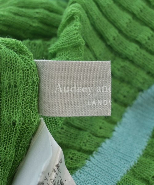 audrey and John Wad เสื้อกันหนาว