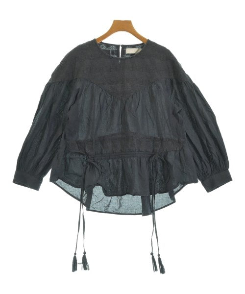 audrey and John Wad เสื้อสตรี