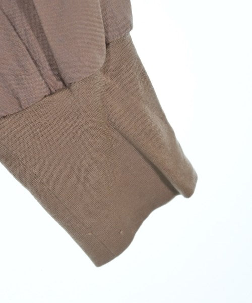 audrey and John Wad เสื้อสตรี