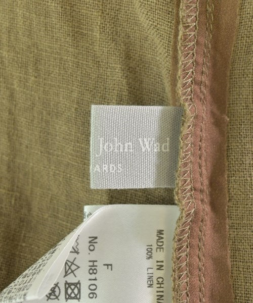 audrey and John Wad เสื้อลำลอง