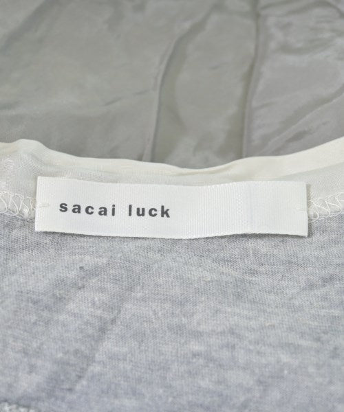sacai luck เสื้อยืด/เสื้อท็อปส์