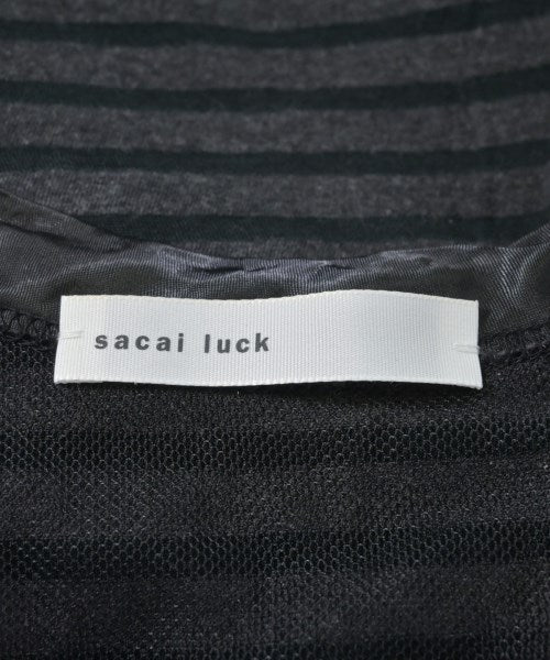 sacai luck เสื้อยืด/เสื้อท็อปส์