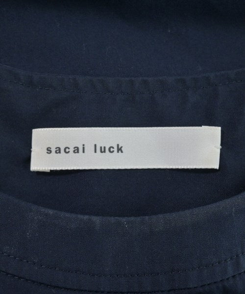sacai luck เสื้อลำลอง