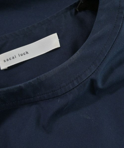 sacai luck เสื้อลำลอง
