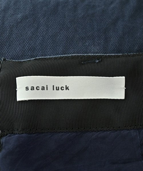 sacai luck กระโปรงยาวถึงเข่า