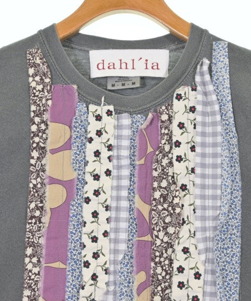 Dahl'ia เสื้อยืด/เสื้อท็อปส์
