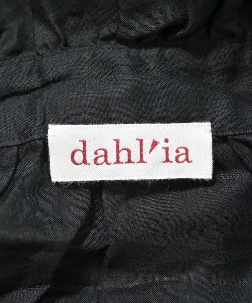 Dahl'ia เสื้อลำลอง