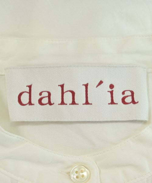 Dahl'ia เสื้อลำลอง