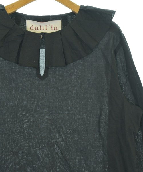 Dahl'ia เสื้อสตรี