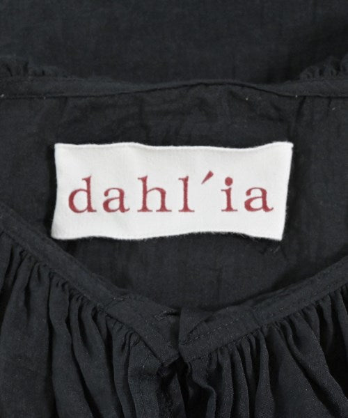 Dahl'ia เสื้อสตรี