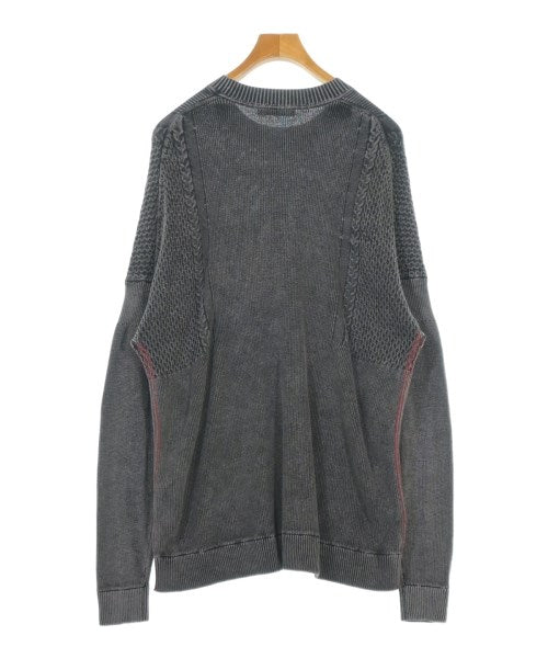 LOVELESS เสื้อกันหนาว