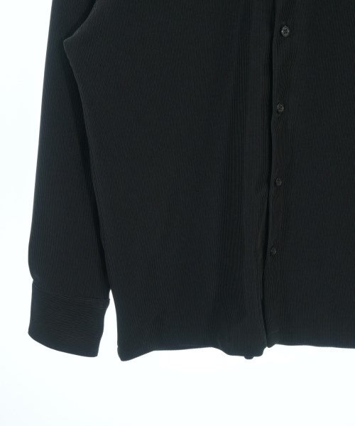 LOVELESS เสื้อลำลอง