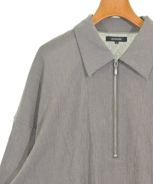 LOVELESS เสื้อยืด/เสื้อท็อปส์