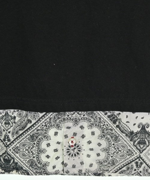 LOVELESS เสื้อยืด/เสื้อท็อปส์