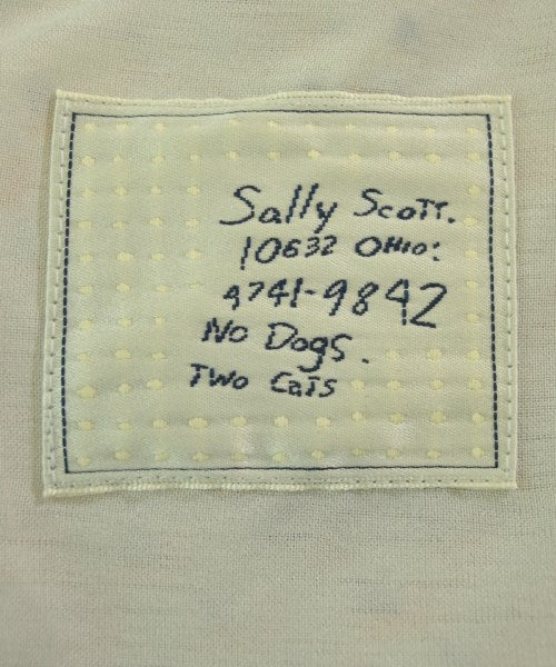 Sally Scott ชุดเดรส