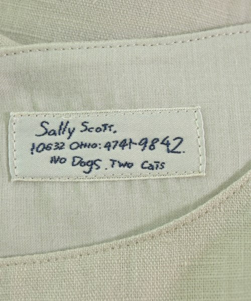Sally Scott เสื้อสตรี