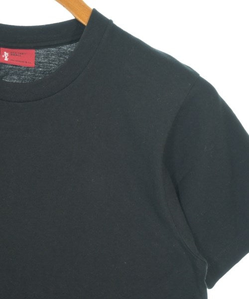 LEVI'S เสื้อยืด/เสื้อท็อปส์