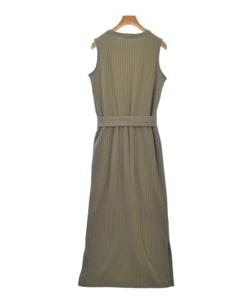 FREE'S MART ชุดเดรส