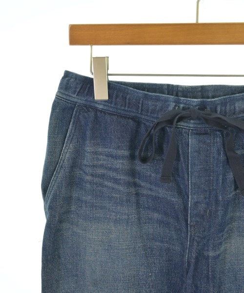 CHAN LUU ยีนส์