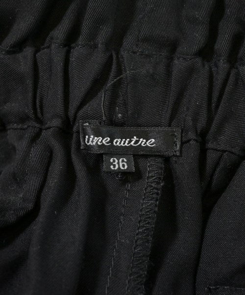 une autre MERVEILLE H. กางเกง อื่น