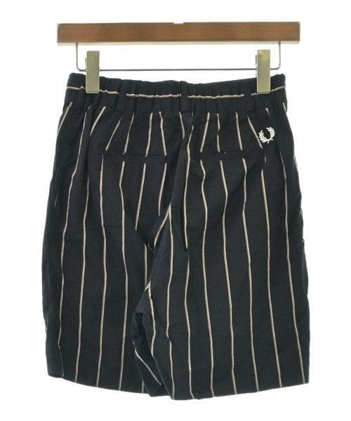 FRED PERRY กางเกงขาสั้น