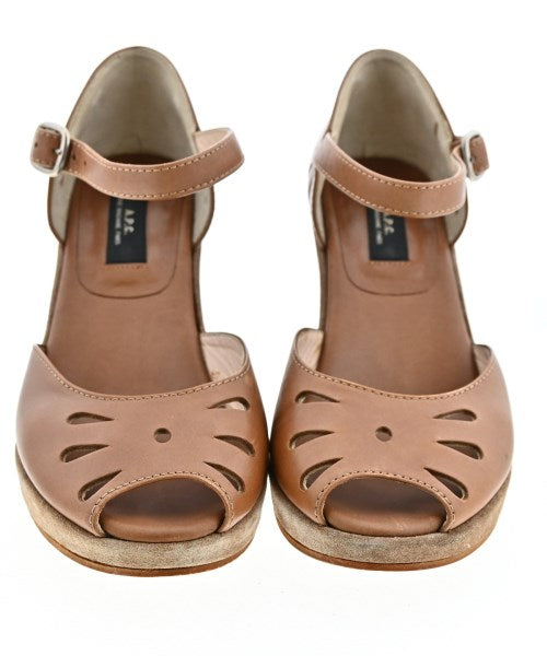 A.P.C. รองเท้าแตะ