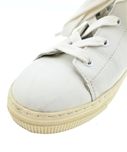 A.P.C. รองเท้าผ้าใบ