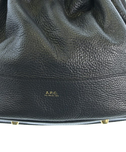 A.P.C. กระเป๋าถือ