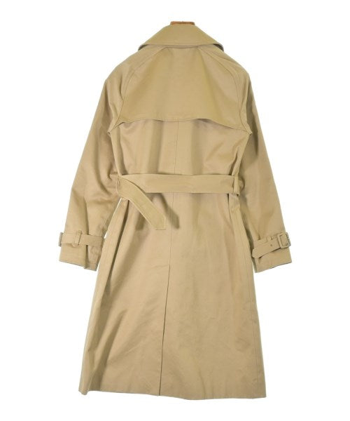 A.P.C. เสื้อกันฝน
