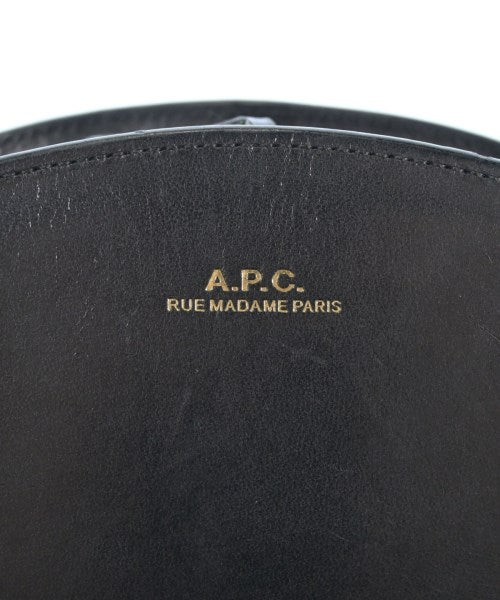 A.P.C. กระเป๋าสะพาย