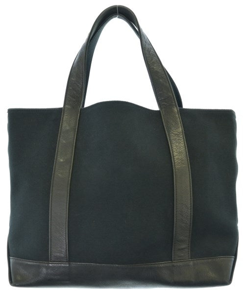 A.P.C. กระเป๋าถือขนาดใหญ่