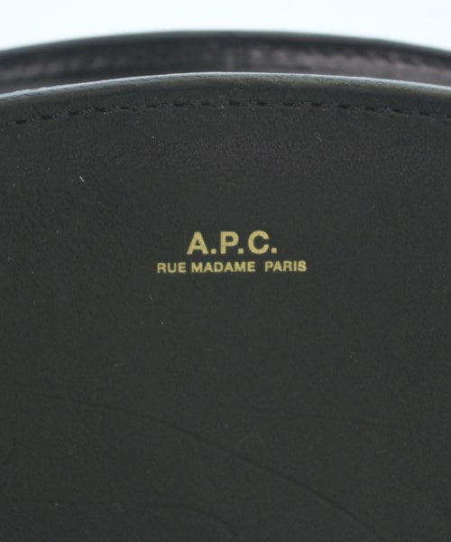 A.P.C. กระเป๋าสะพาย