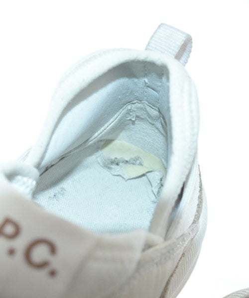 A.P.C. รองเท้าผ้าใบ