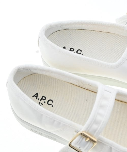 A.P.C. รองเท้าผ้าใบ