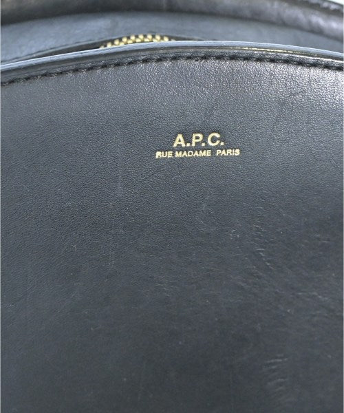 A.P.C. กระเป๋าสะพาย