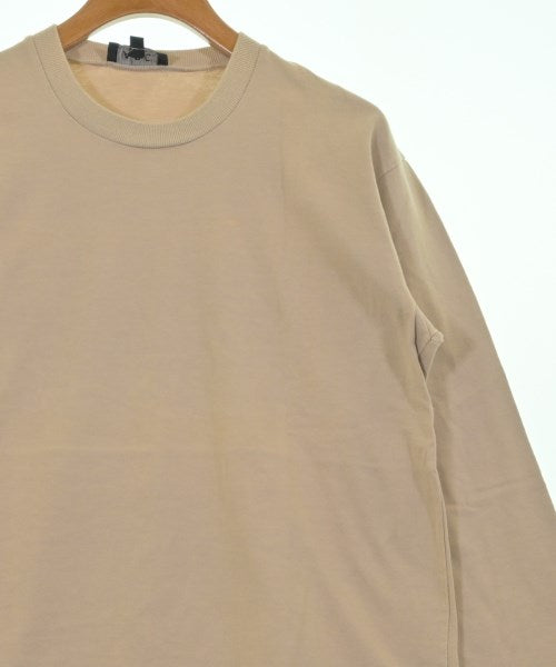 A.P.C. เสื้อยืด/เสื้อท็อปส์