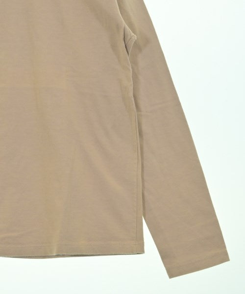 A.P.C. เสื้อยืด/เสื้อท็อปส์