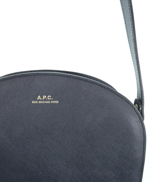 A.P.C. กระเป๋าสะพาย