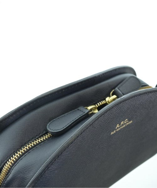 A.P.C. กระเป๋าสะพาย